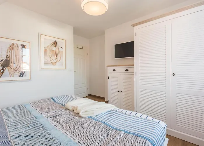 Schulstr_28 _haus Helle Brise_ זינקסט